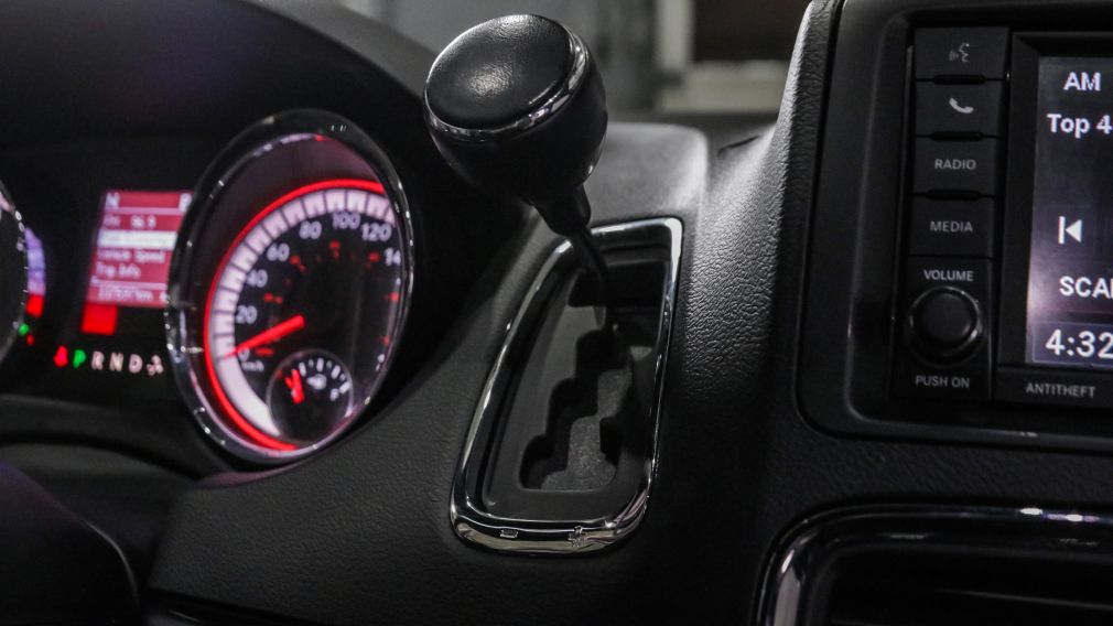 Dodge GR Caravan 35th Anniversary 2019 d&rsquo;occasion à vendre - 42