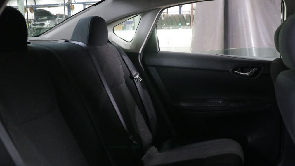 Nissan Sentra S 2019 d&rsquo;occasion à vendre - 18