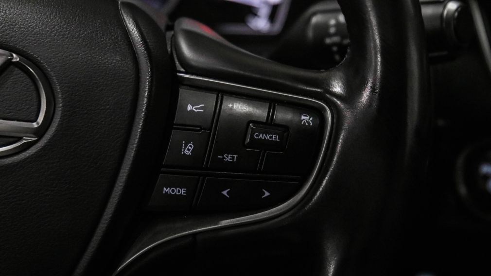 Lexus UX UX 250h 2023 à vendre à Trois-Rivières - 17