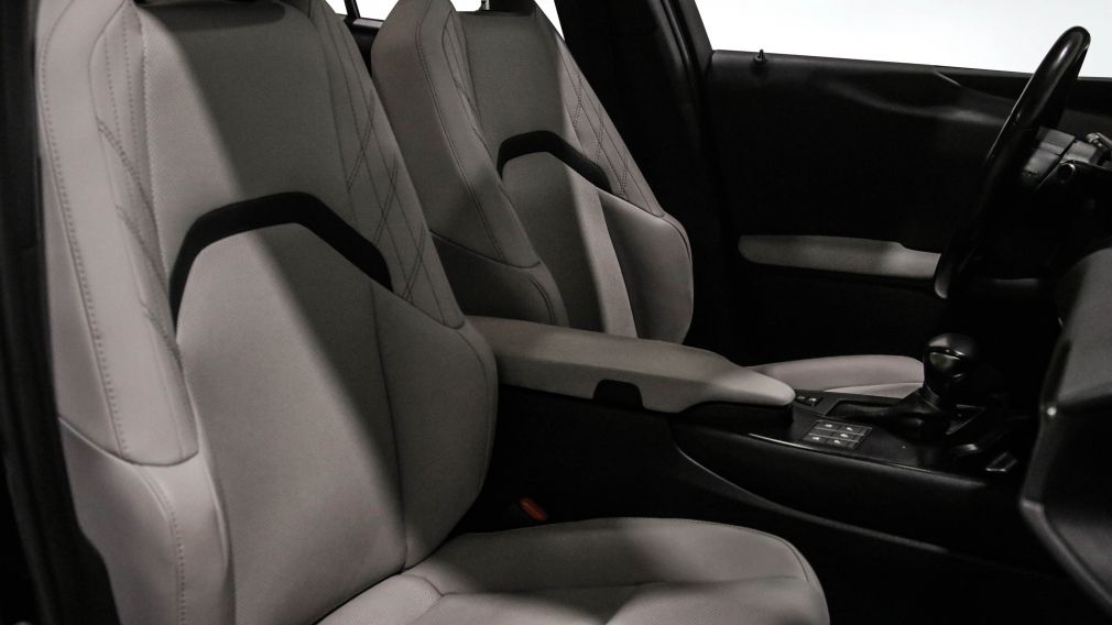 Lexus UX UX 250h 2023 à vendre à Trois-Rivières - 26