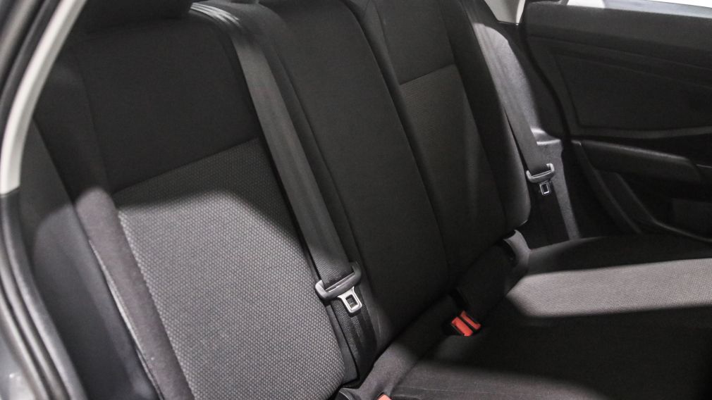 Volkswagen Jetta Comfortline 2019 d&rsquo;occasion à vendre - 21
