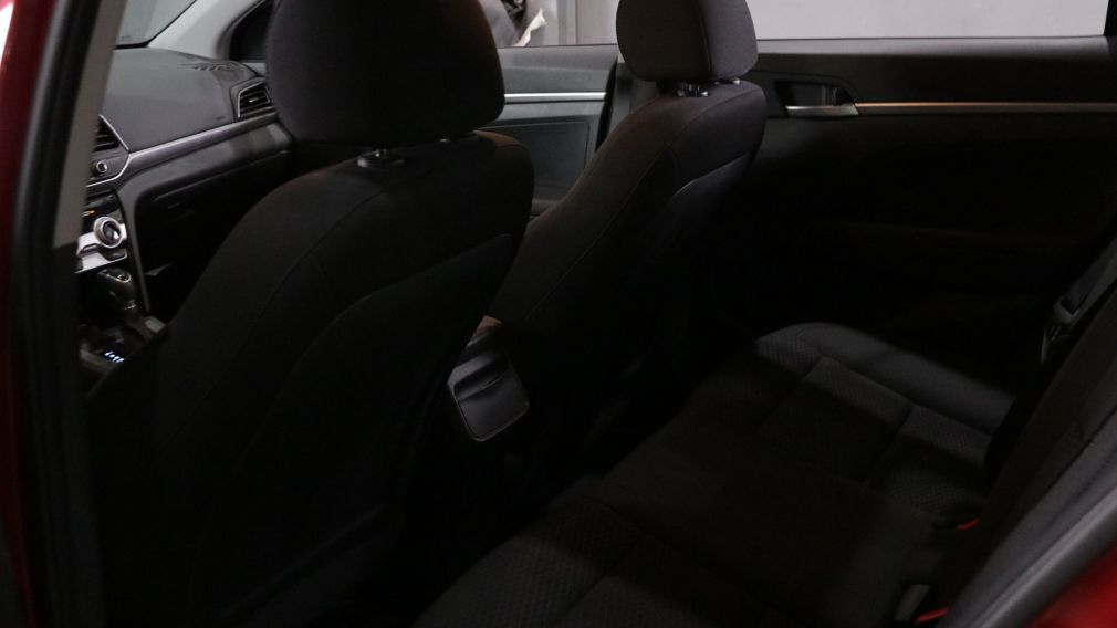 Hyundai Elantra Essential 2020 d&rsquo;occasion à vendre - 18