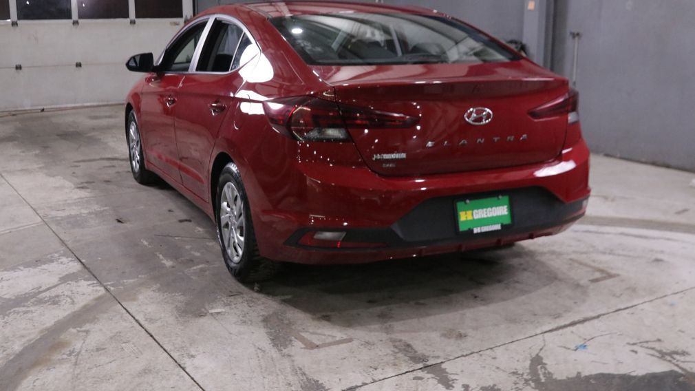 Hyundai Elantra Essential 2020 d&rsquo;occasion à vendre - 4