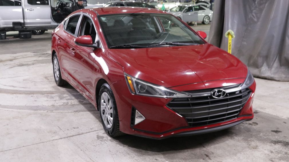 Hyundai Elantra Essential 2020 d&rsquo;occasion à vendre - 1