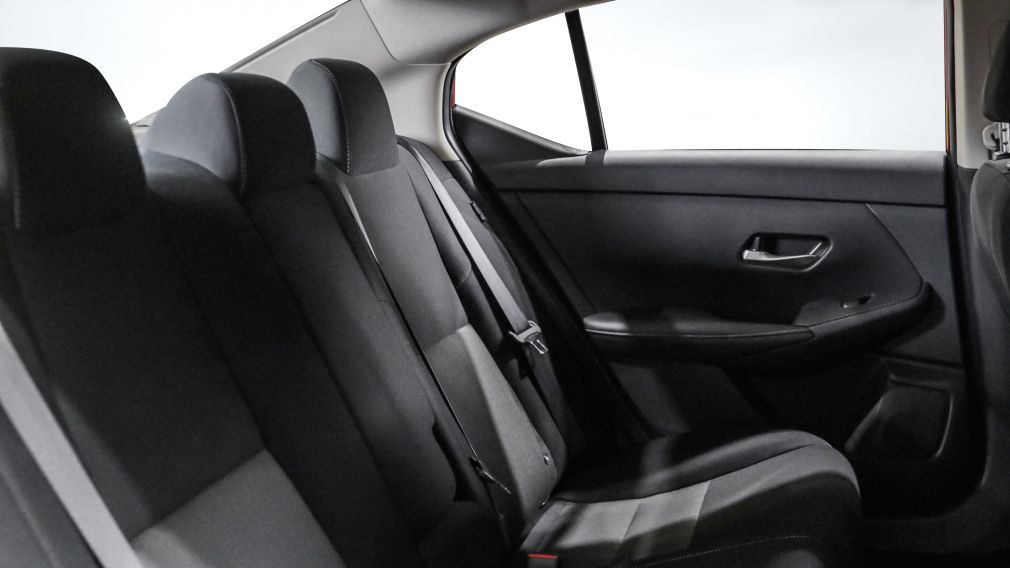 Nissan Sentra SV 2022 d&rsquo;occasion à vendre - 21