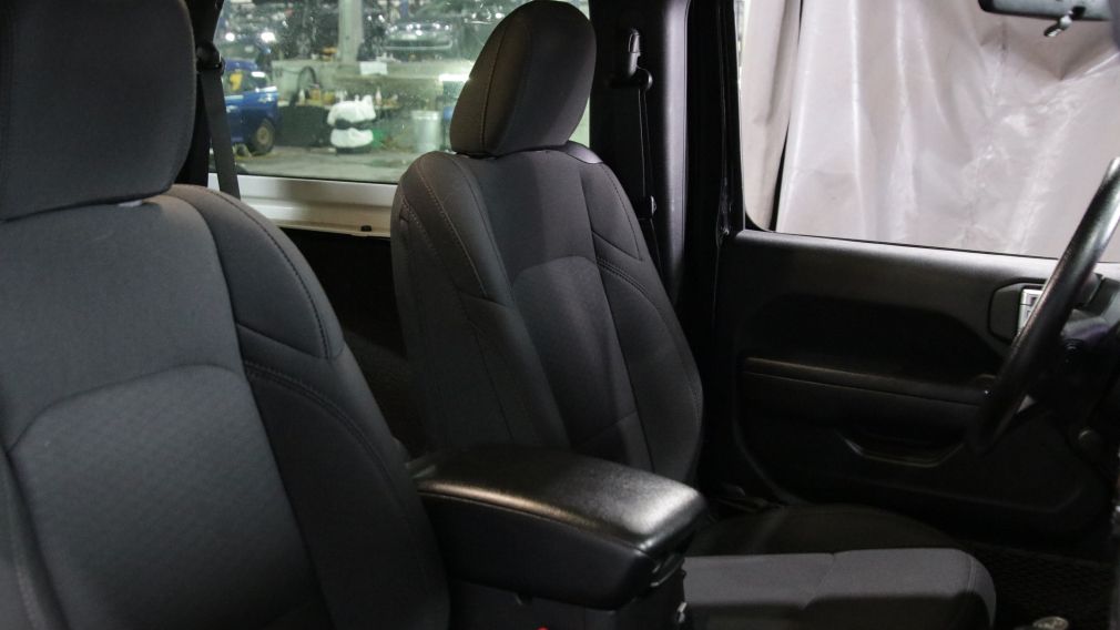 Jeep Wrangler Sport 2022 d&rsquo;occasion à vendre - 21