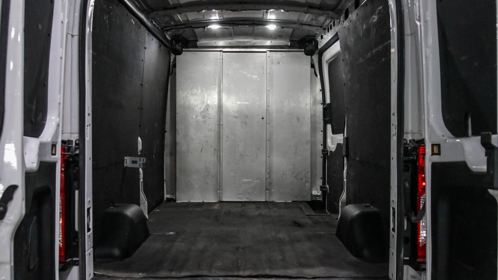 Ford TRANSIT T-250 148&Prime; Med Rf 9070 GVWR RWD 2021 d&rsquo;occasion à vendre - 15