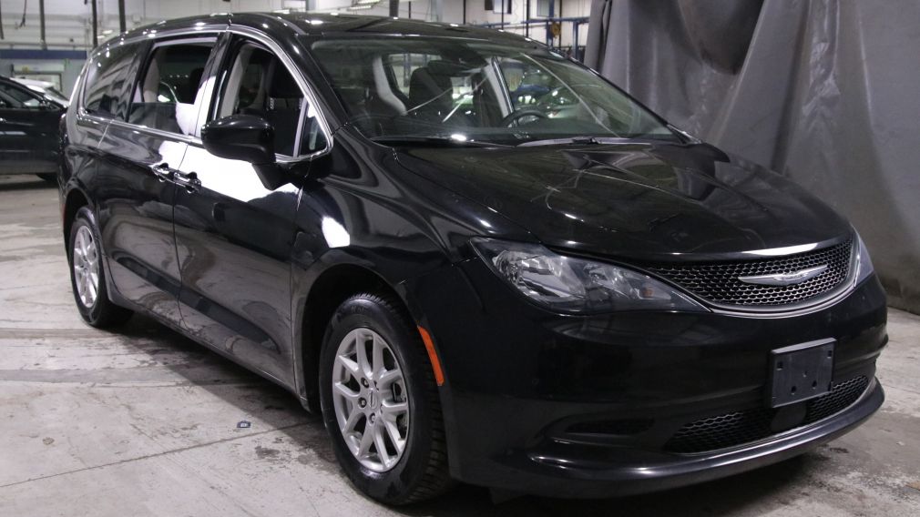 Chrysler Grand Caravan SXT 2024 d&rsquo;occasion à vendre - 1