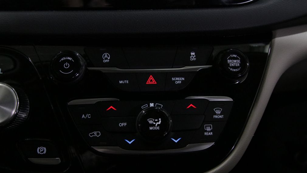 Chrysler Grand Caravan SXT 2024 d&rsquo;occasion à vendre - 17