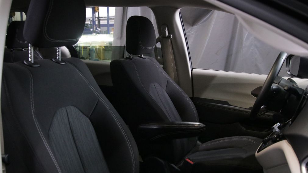 Chrysler Grand Caravan SXT 2024 d&rsquo;occasion à vendre - 26