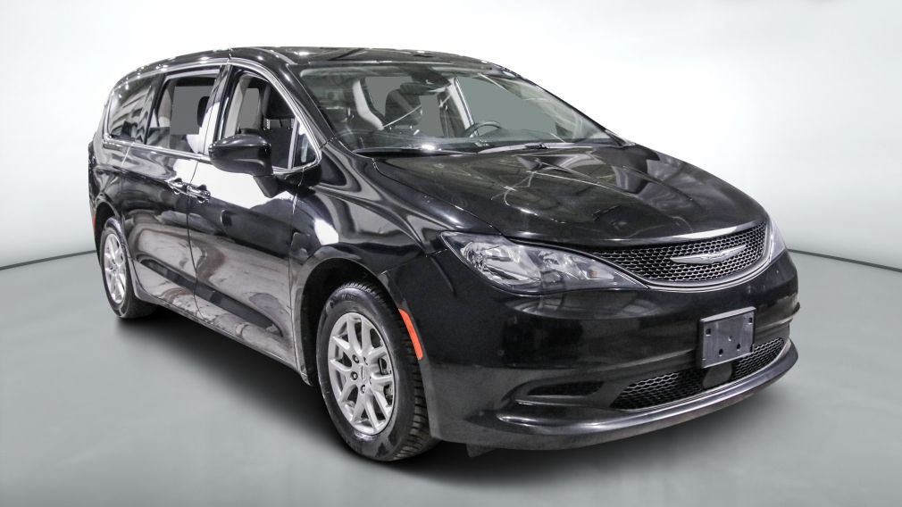 Chrysler Grand Caravan SXT 2024 à vendre à Donnacona - 1