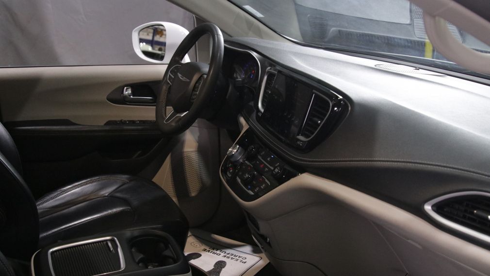 Chrysler Pacifica Touring L 2022 d&rsquo;occasion à vendre - 24