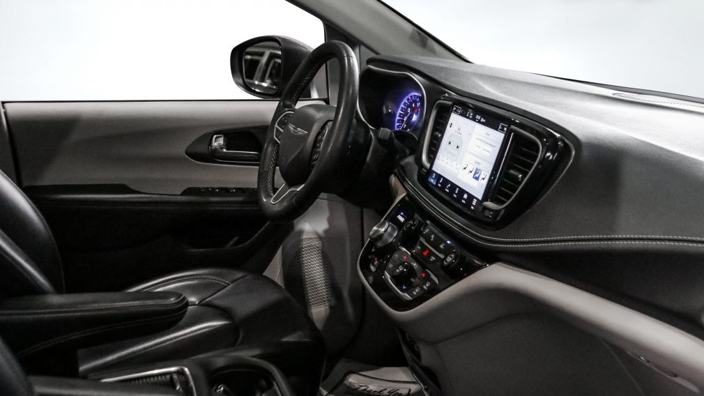 Chrysler Pacifica Touring L 2023 d&rsquo;occasion à vendre - 25