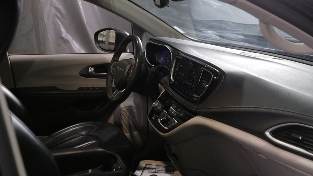 Chrysler Pacifica Touring L 2023 d&rsquo;occasion à vendre - 25