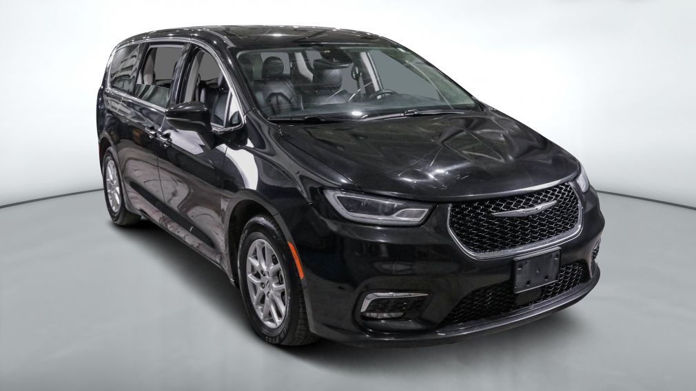 Chrysler Pacifica Touring L 2023 d&rsquo;occasion à vendre - 1