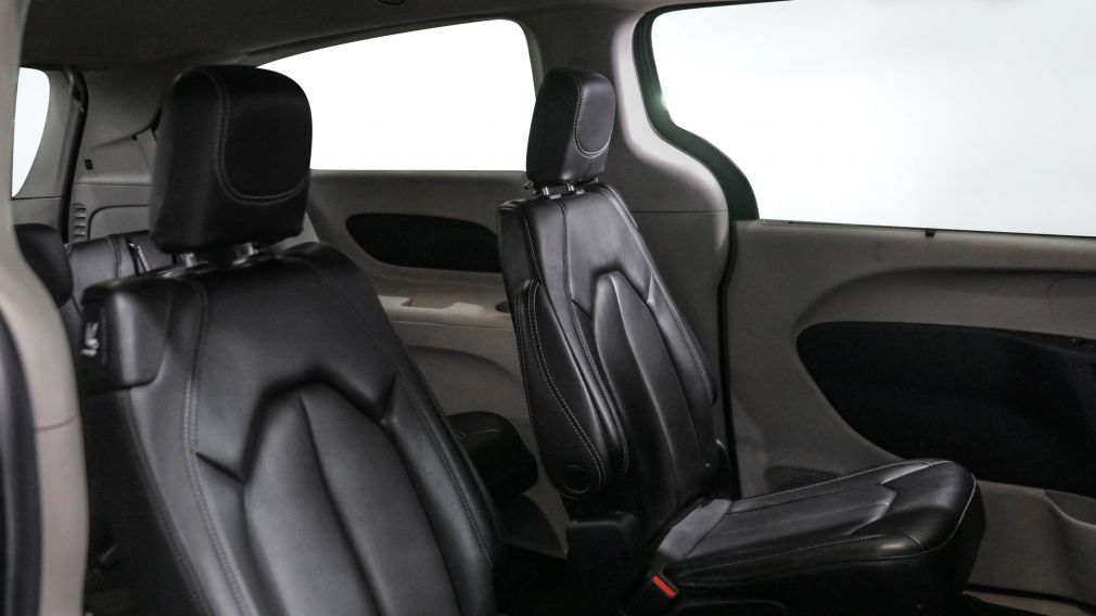 Chrysler Pacifica Touring L 2023 d&rsquo;occasion à vendre - 24