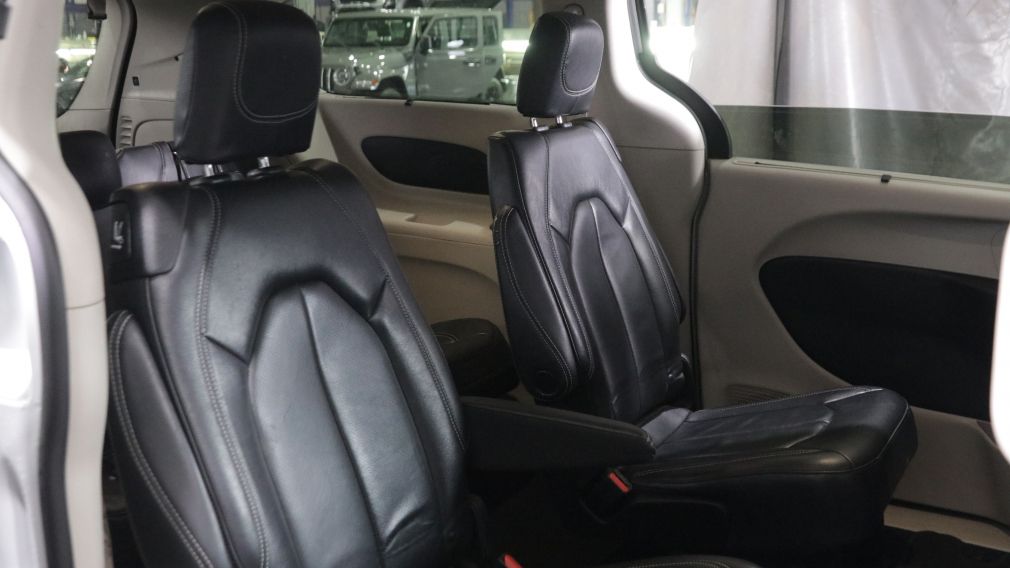 Chrysler Pacifica Touring L 2022 d&rsquo;occasion à vendre - 22