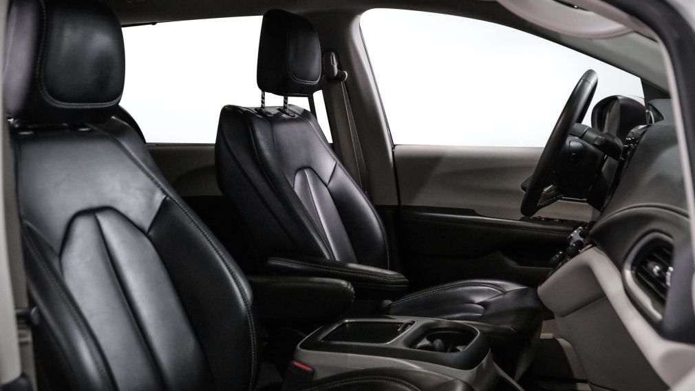 Chrysler Pacifica Touring L 2023 d&rsquo;occasion à vendre - 26