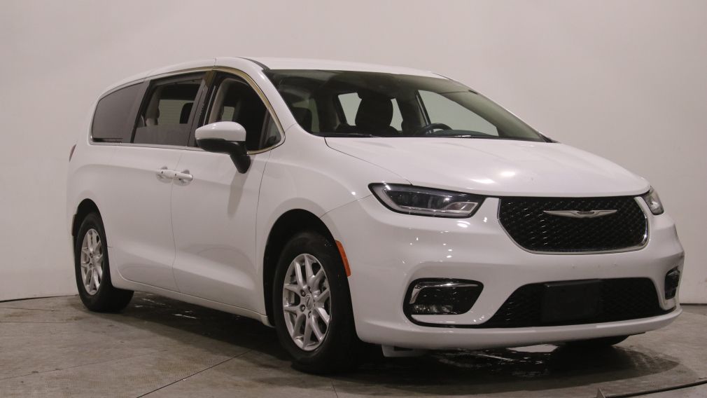Chrysler Pacifica Touring L 2023 d&rsquo;occasion à vendre - 1