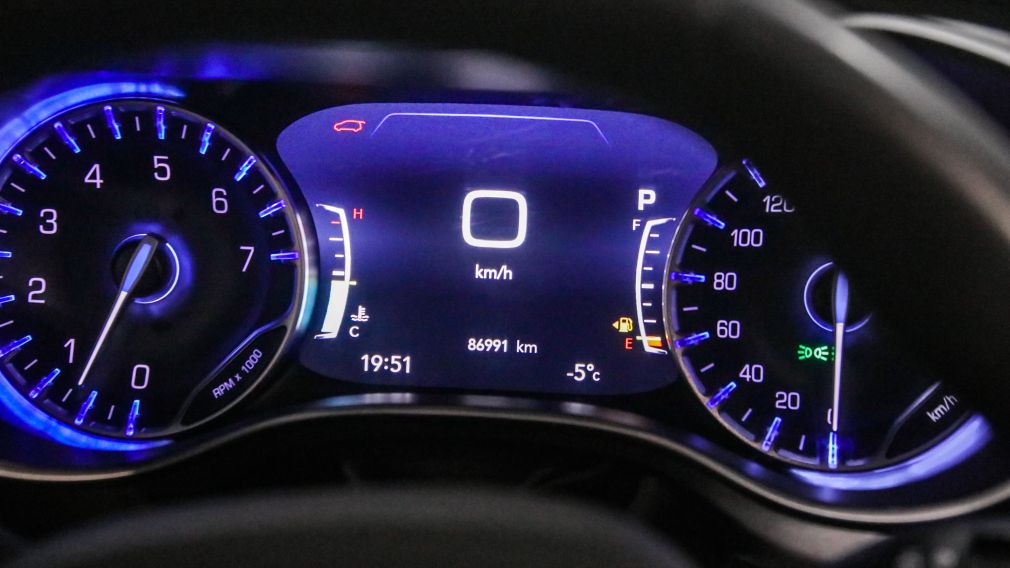 Chrysler Pacifica Touring L 2023 d&rsquo;occasion à vendre - 18