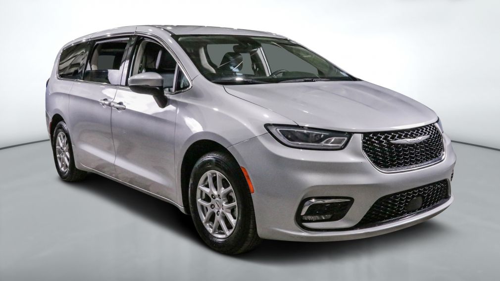 Chrysler Pacifica Touring L 2023 d&rsquo;occasion à vendre - 1