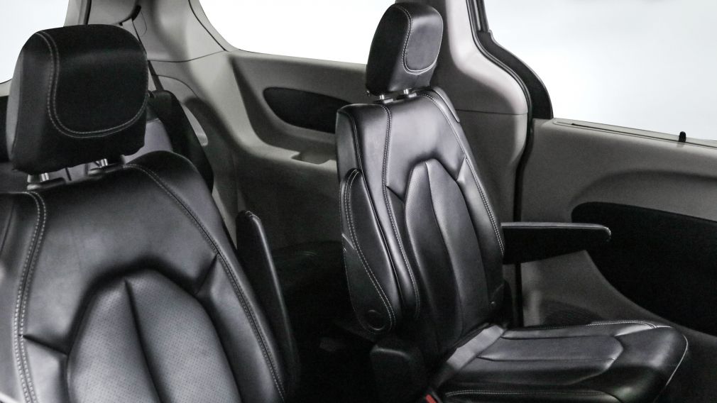 Chrysler Pacifica Touring L 2023 d&rsquo;occasion à vendre - 24