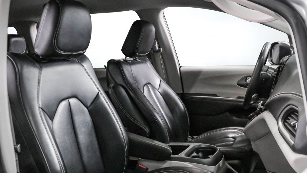 Chrysler Pacifica Touring L 2023 d&rsquo;occasion à vendre - 26