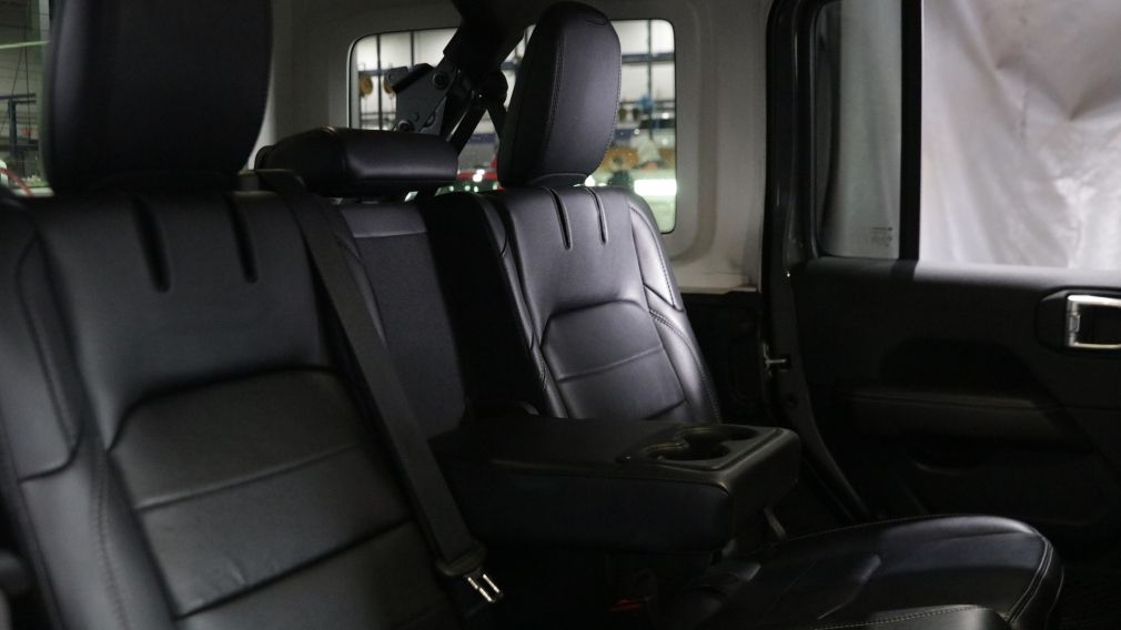 Jeep Wrangler Unlimited Sahara 2021 d&rsquo;occasion à vendre - 21