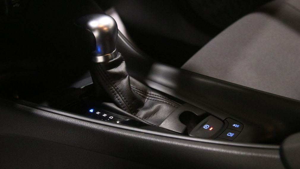 Toyota C-HR LE 2021 d&rsquo;occasion à vendre - 18