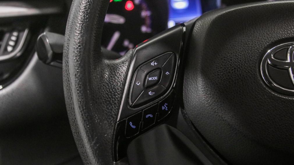 Toyota C-HR LE 2021 d&rsquo;occasion à vendre - 13
