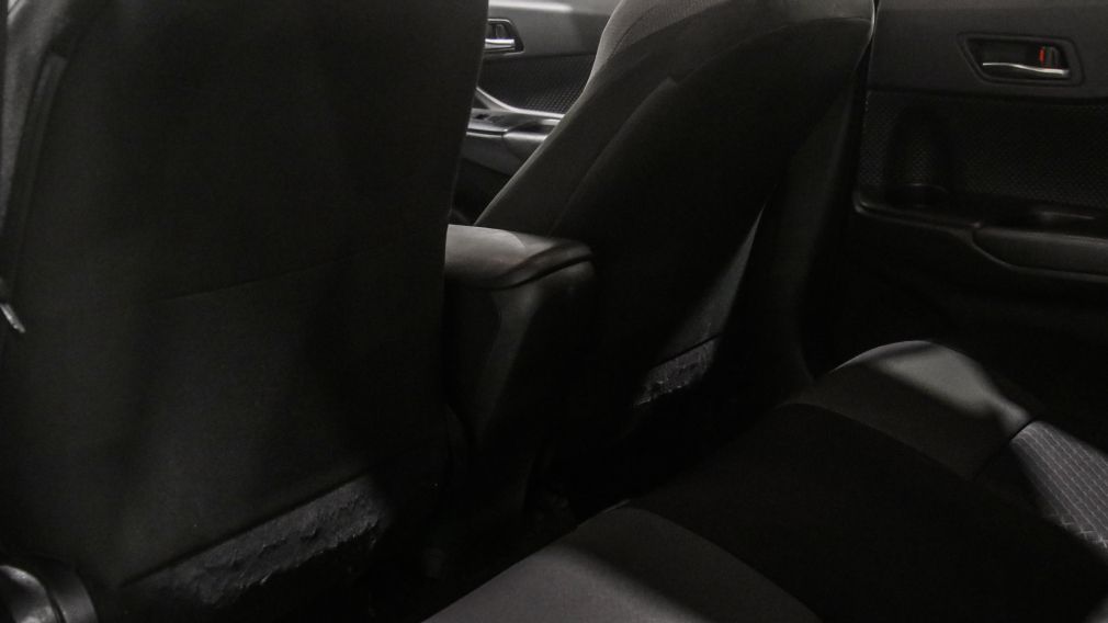 Toyota C-HR LE 2021 d&rsquo;occasion à vendre - 19