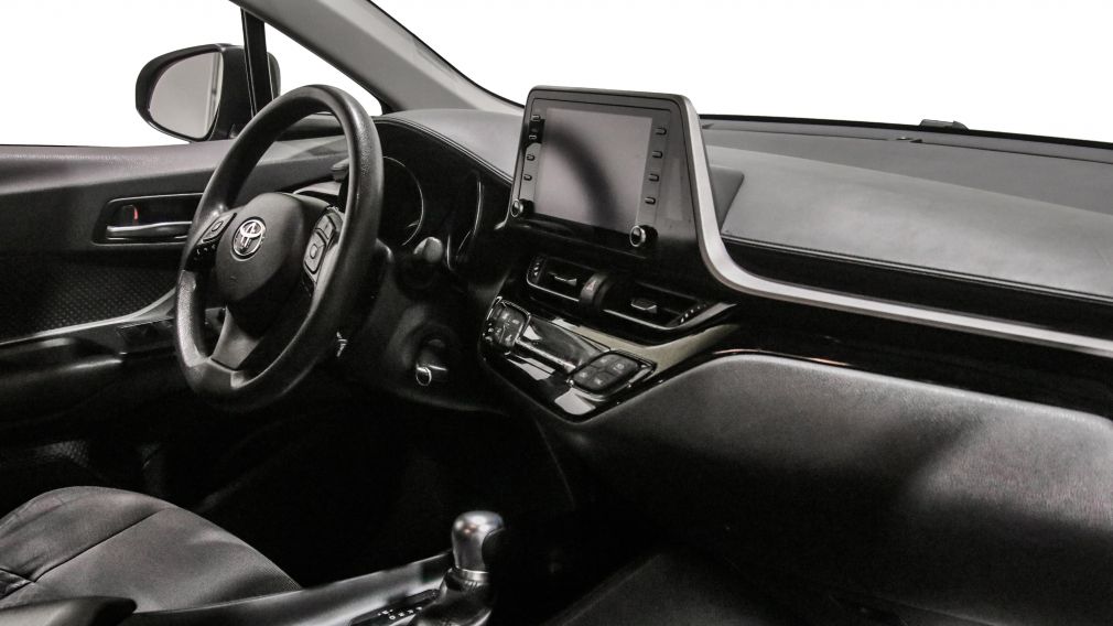 Toyota C-HR LE 2021 d&rsquo;occasion à vendre - 23