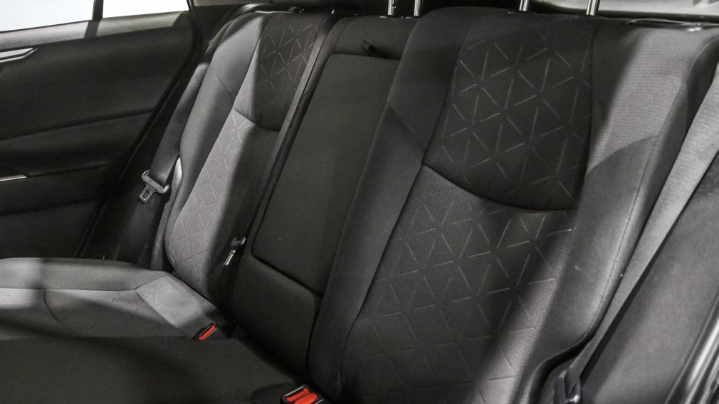 Toyota Rav 4 Hybrid LE 2023 d&rsquo;occasion à vendre - 21