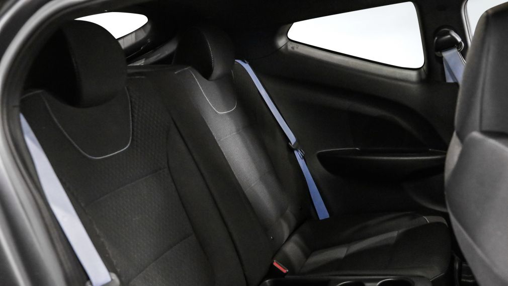 Hyundai Veloster Manual 2020 d&rsquo;occasion à vendre - 21