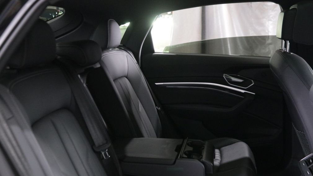 Audi e-tron Progressiv 2022 d&rsquo;occasion à vendre - 23