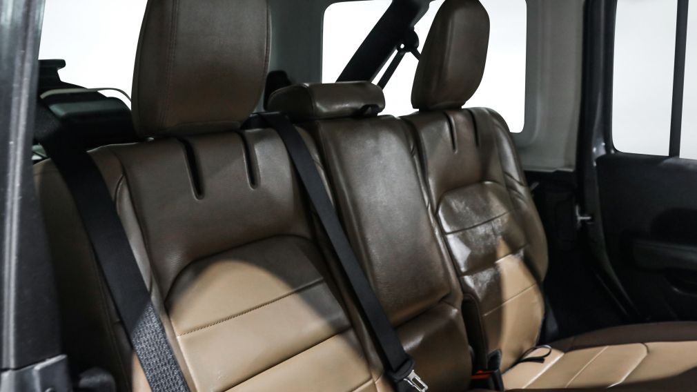 Jeep Wrangler Unlimited Sahara 2021 d&rsquo;occasion à vendre - 19