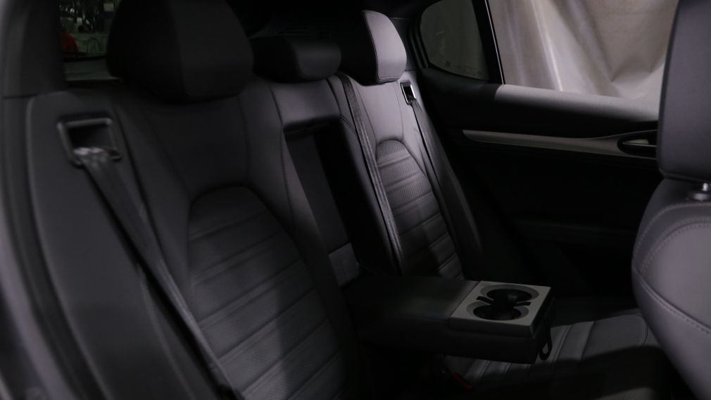 Alfa Romeo Stelvio Ti Sport 2021 d&rsquo;occasion à vendre - 24