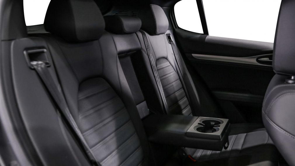 Alfa Romeo Stelvio Ti Sport 2021 d&rsquo;occasion à vendre - 24