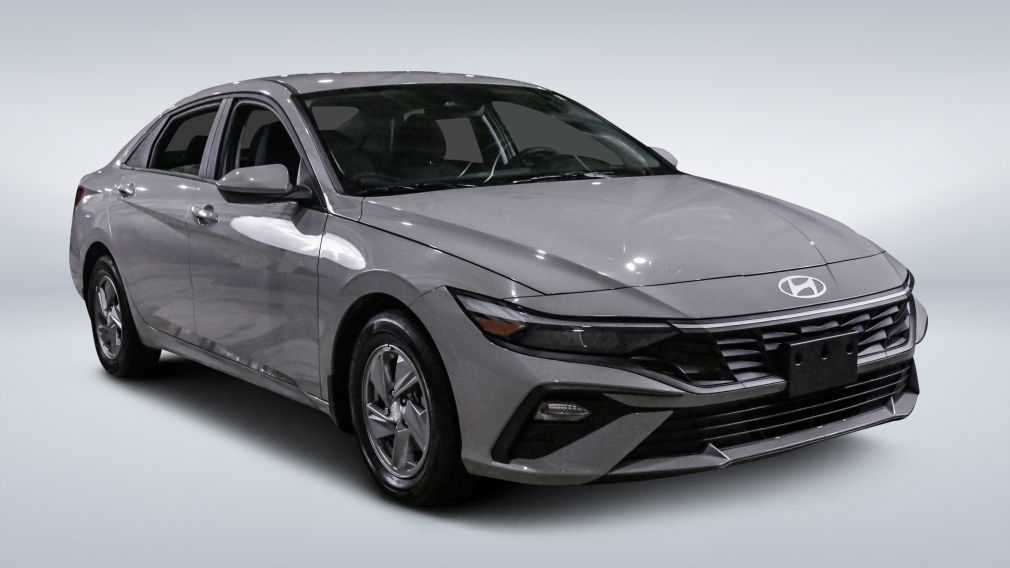 Hyundai Elantra Essential 2024 à vendre à Trois-Rivières - 1