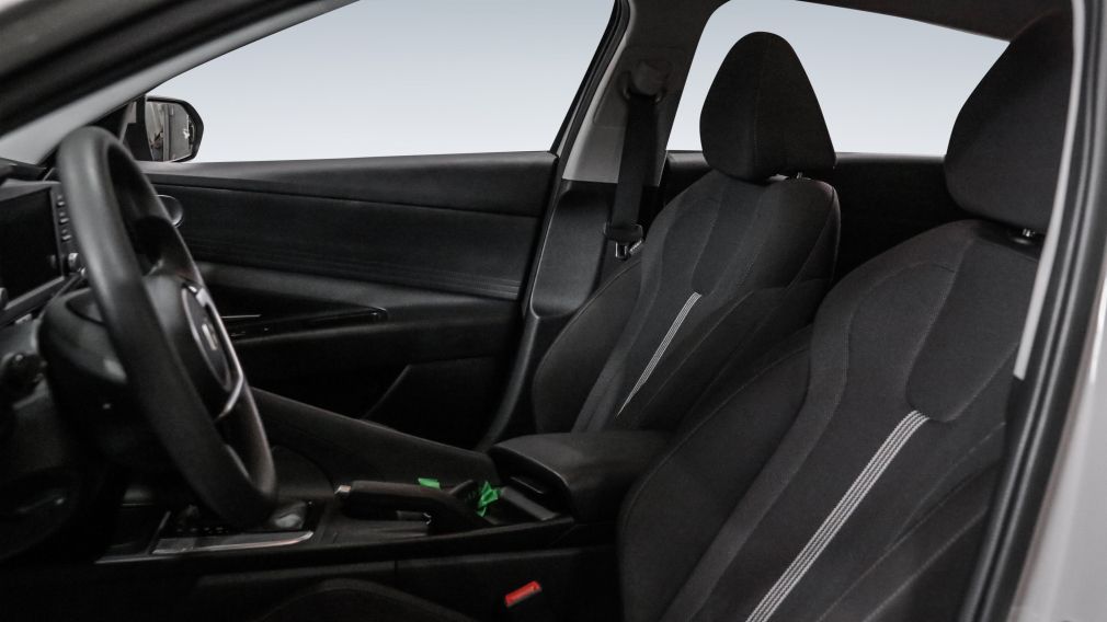 Hyundai Elantra Essential 2024 à vendre à Trois-Rivières - 8