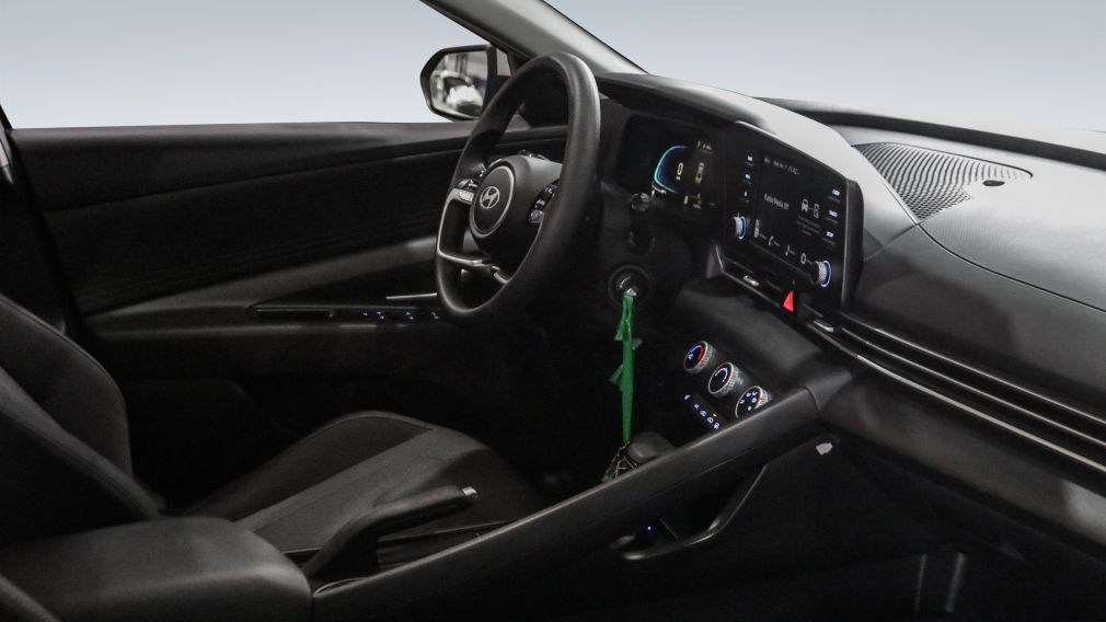 Hyundai Elantra Essential 2024 à vendre à Trois-Rivières - 20