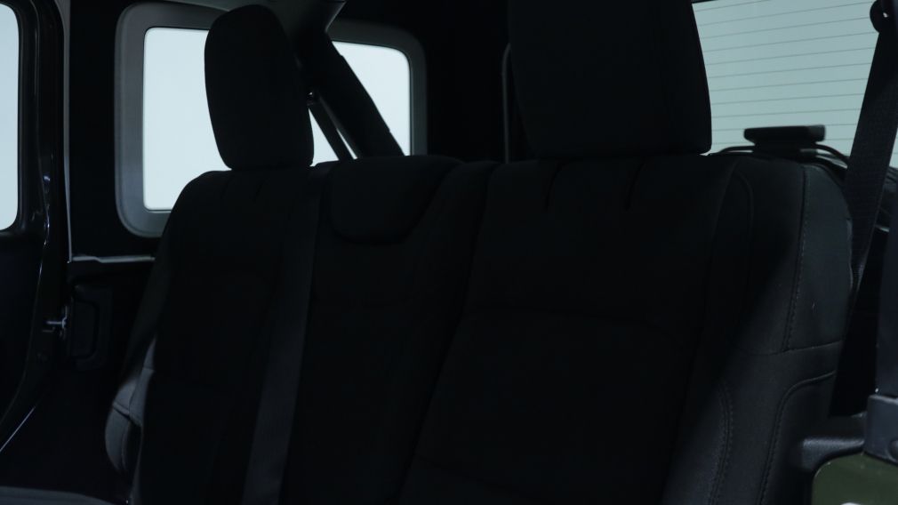 Jeep Wrangler Unlimited Sport Altitude 2022 d&rsquo;occasion à vendre - 18