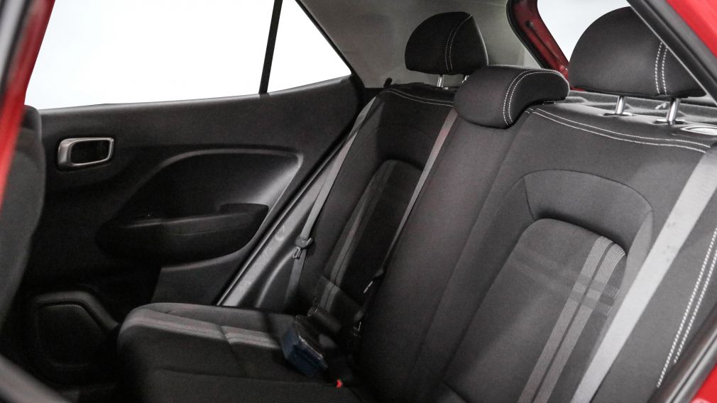 Hyundai Venue Preferred 2022 d&rsquo;occasion à vendre - 17