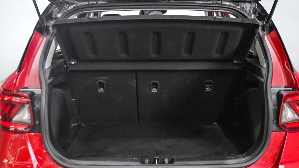 Hyundai Venue Preferred 2022 d&rsquo;occasion à vendre - 19