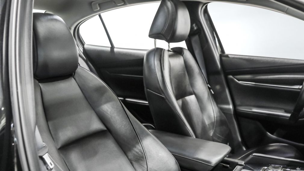 Mazda 3 GT 2019 d&rsquo;occasion à vendre - 22