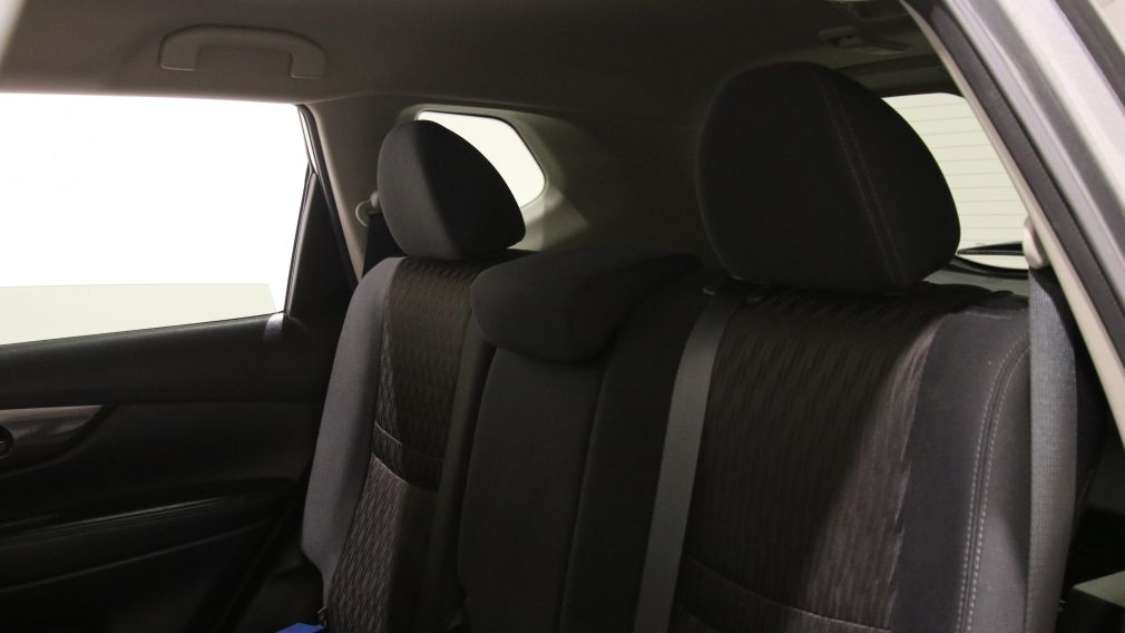 Nissan Rogue S 2020 d&rsquo;occasion à vendre - 19