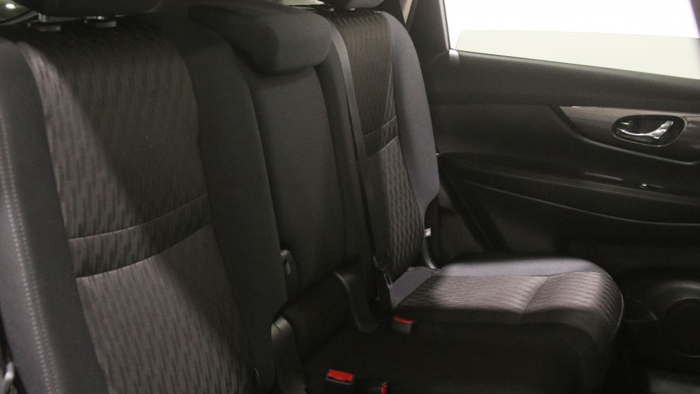 Nissan Rogue SV 2020 d&rsquo;occasion à vendre - 24