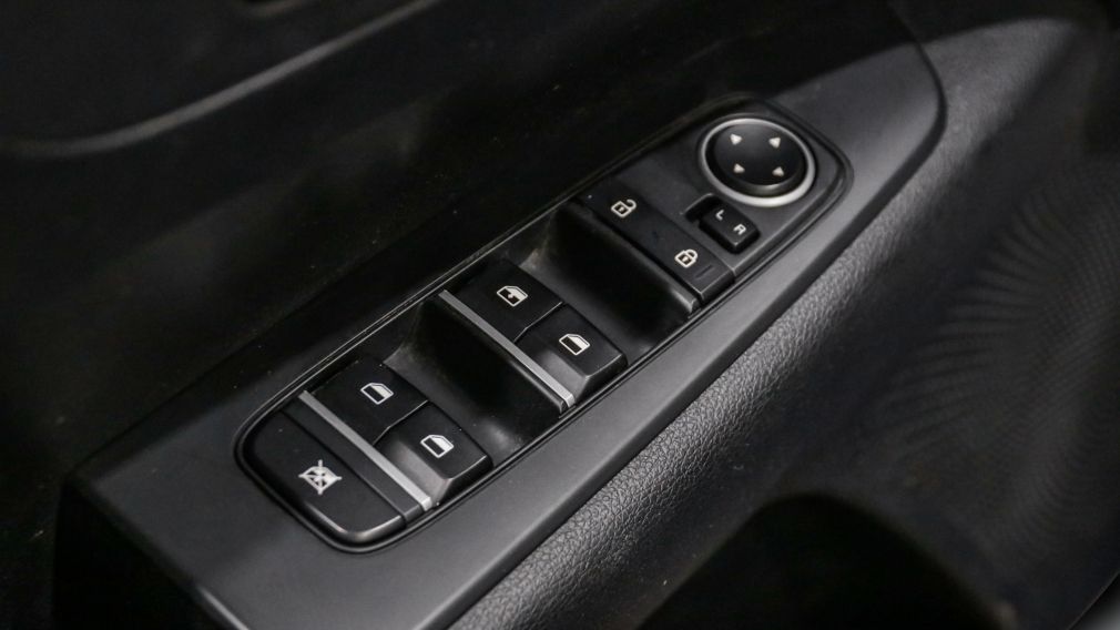 Kia Forte LX 2019 d&rsquo;occasion à vendre - 9