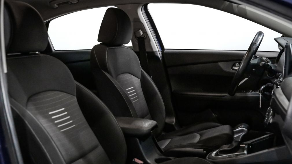 Kia Forte LX 2019 d&rsquo;occasion à vendre - 21