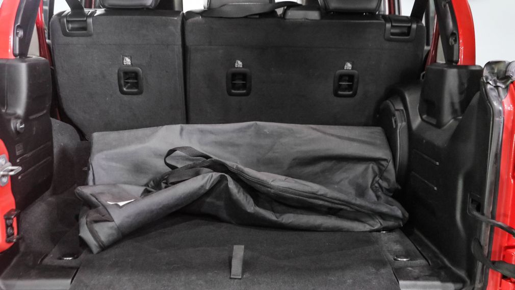 Jeep Wrangler Unlimited Sahara 2021 d&rsquo;occasion à vendre - 18